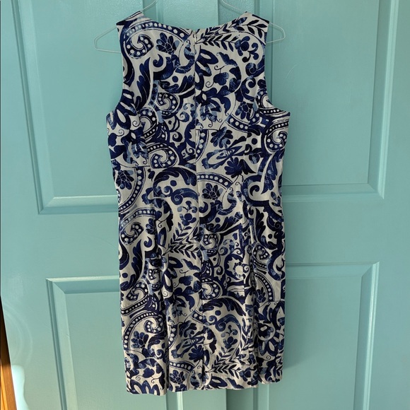 Lauren Ralph Lauren Blue & White Floral Paisley Printed Dress - Picture 5 of 6